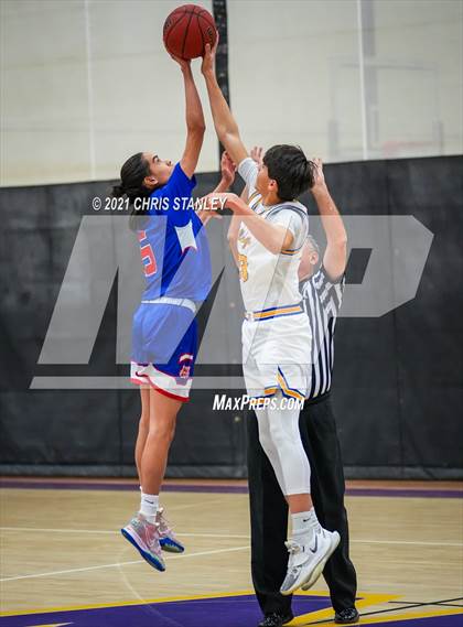 Thumbnail 2 in Mayer vs Kingman (Wrangler Classic) photogallery.