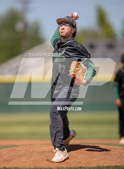 Thumbnail 3 in Aurora Central @ Windsor (CHSAA 4A Round 1) photogallery.