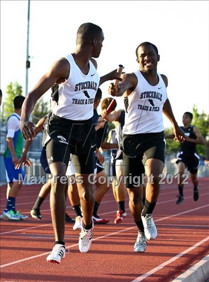Thumbnail 2 in Titan Top 9 Invitational (Boys 4x400m Relay) photogallery.