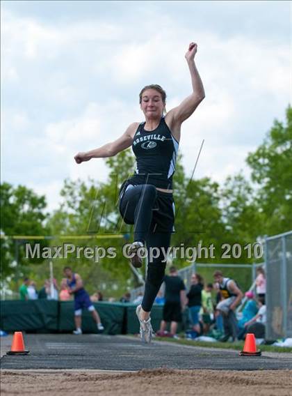 Thumbnail 1 in True Team Section 6AAA (Girls Long and Triple Jump) photogallery.