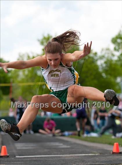Thumbnail 3 in True Team Section 6AAA (Girls Long and Triple Jump) photogallery.