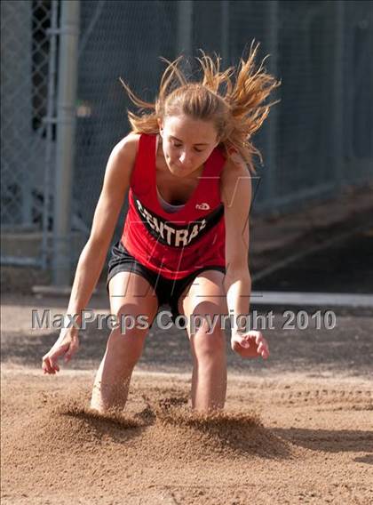Thumbnail 1 in True Team Section 6AAA (Girls Long and Triple Jump) photogallery.