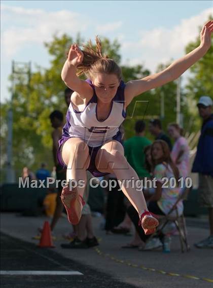 Thumbnail 3 in True Team Section 6AAA (Girls Long and Triple Jump) photogallery.
