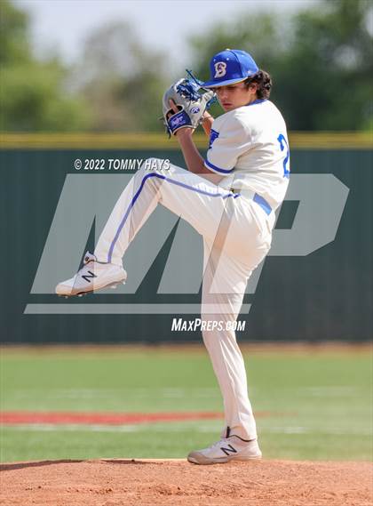 Thumbnail 2 in Comanche @ Brock photogallery.