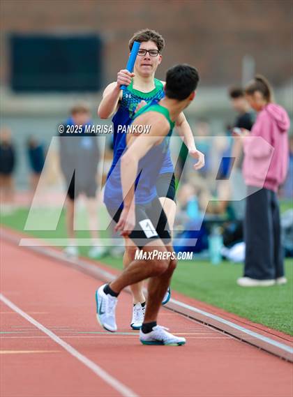 Thumbnail 1 in Cicero-North Syracuse vs Fayetteville-Manlius photogallery.