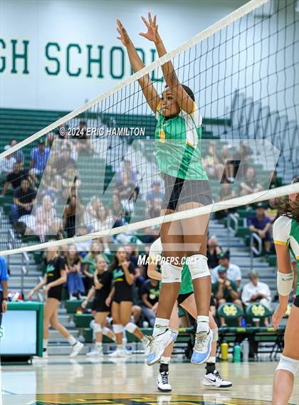 Thumbnail 1 in Marymount @ Mira Costa photogallery.