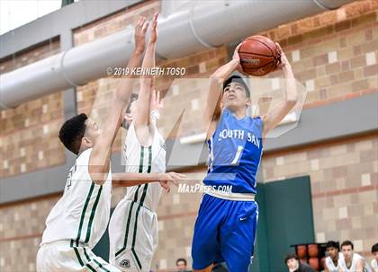 Thumbnail 2 in South San Antonio vs Reagan photogallery.
