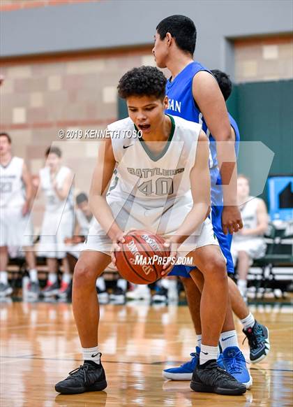 Thumbnail 2 in South San Antonio vs Reagan photogallery.