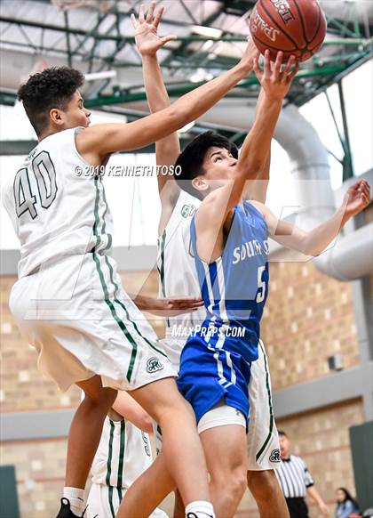 Thumbnail 3 in South San Antonio vs Reagan photogallery.
