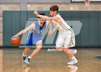 Thumbnail 2 in South San Antonio vs Reagan photogallery.