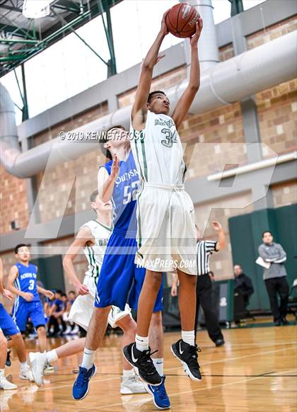 Thumbnail 3 in South San Antonio vs Reagan photogallery.