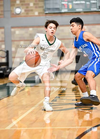 Thumbnail 3 in South San Antonio vs Reagan photogallery.