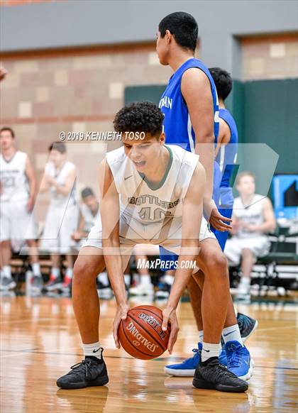 Thumbnail 3 in South San Antonio vs Reagan photogallery.