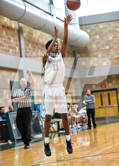Thumbnail 3 in South San Antonio vs Reagan photogallery.