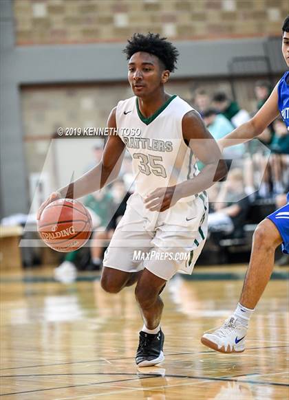 Thumbnail 3 in South San Antonio vs Reagan photogallery.