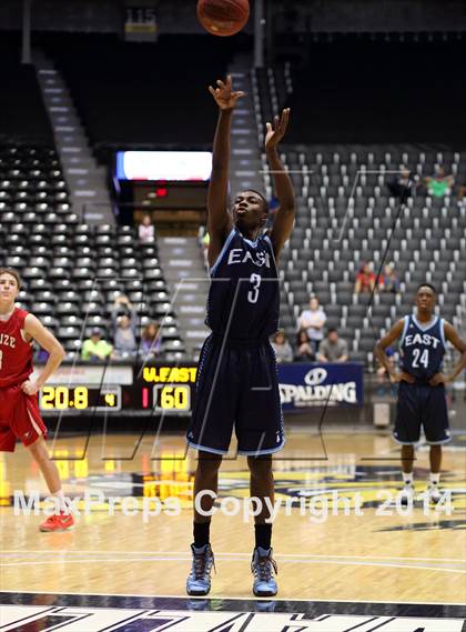 Thumbnail 1 in Maize vs. East (KSHSAA 6A Third Place) photogallery.