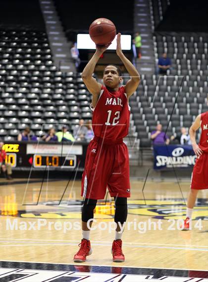 Thumbnail 3 in Maize vs. East (KSHSAA 6A Third Place) photogallery.