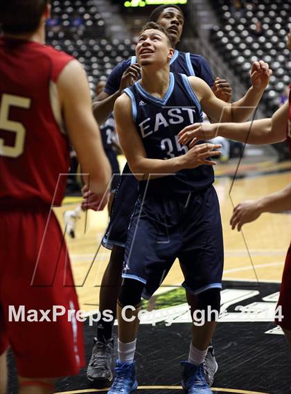 Thumbnail 2 in Maize vs. East (KSHSAA 6A Third Place) photogallery.