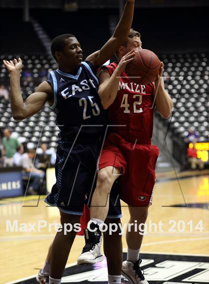Thumbnail 1 in Maize vs. East (KSHSAA 6A Third Place) photogallery.