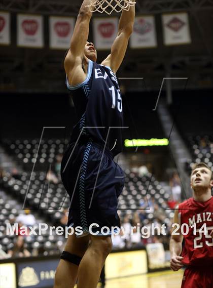 Thumbnail 3 in Maize vs. East (KSHSAA 6A Third Place) photogallery.