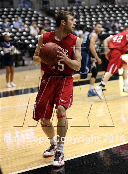 Thumbnail 3 in Maize vs. East (KSHSAA 6A Third Place) photogallery.
