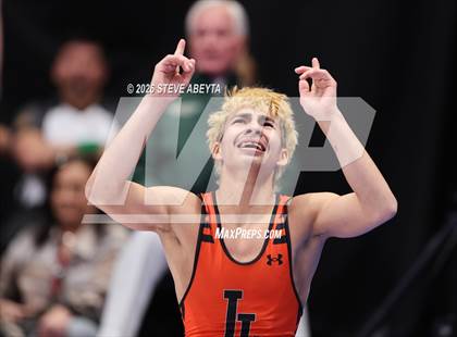 Thumbnail 2 in CHSAA 5A Final photogallery.