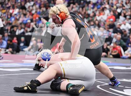 Thumbnail 2 in CHSAA 5A Final photogallery.
