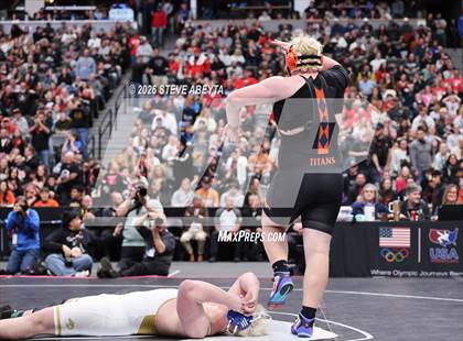 Thumbnail 2 in CHSAA 5A Final photogallery.