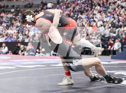 Thumbnail 1 in CHSAA 5A Final photogallery.