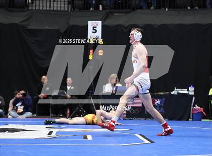 Thumbnail 1 in CHSAA 5A Final photogallery.