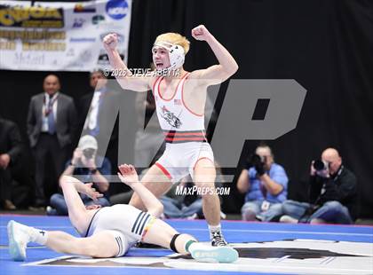 Thumbnail 1 in CHSAA 5A Final photogallery.