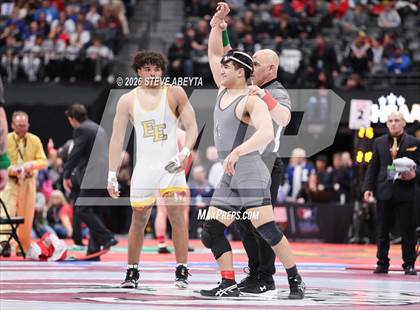 Thumbnail 1 in CHSAA 5A Final photogallery.