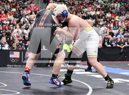 Thumbnail 1 in CHSAA 5A Final photogallery.