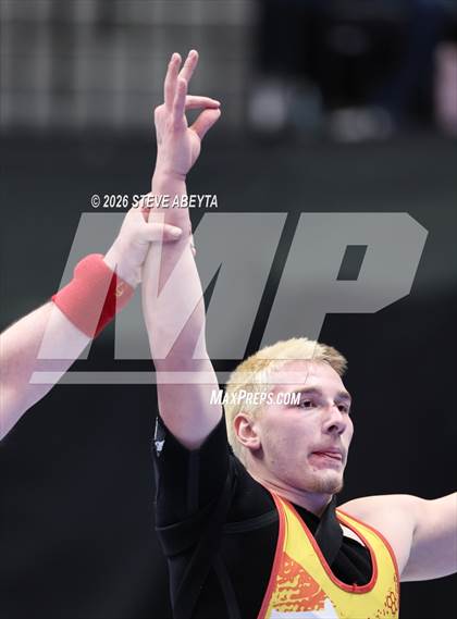 Thumbnail 2 in CHSAA 5A Final photogallery.