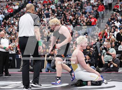 Thumbnail 1 in CHSAA 5A Final photogallery.