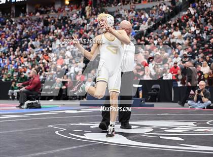 Thumbnail 1 in CHSAA 5A Final photogallery.