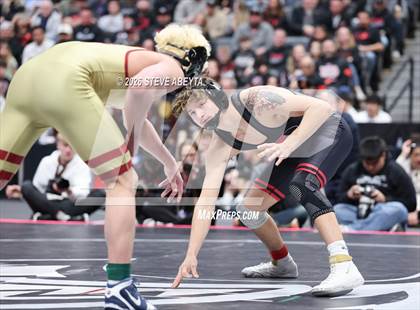 Thumbnail 1 in CHSAA 5A Final photogallery.