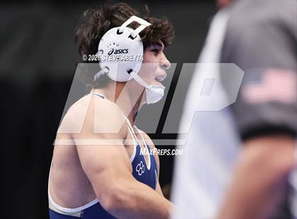 Thumbnail 1 in CHSAA 5A Final photogallery.