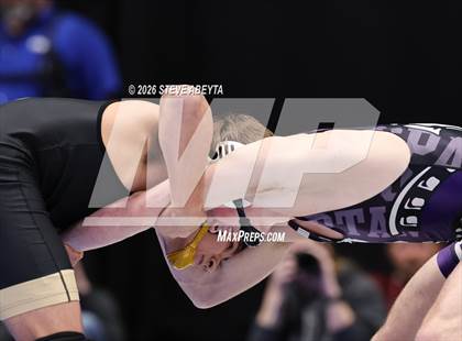 Thumbnail 2 in CHSAA 5A Final photogallery.