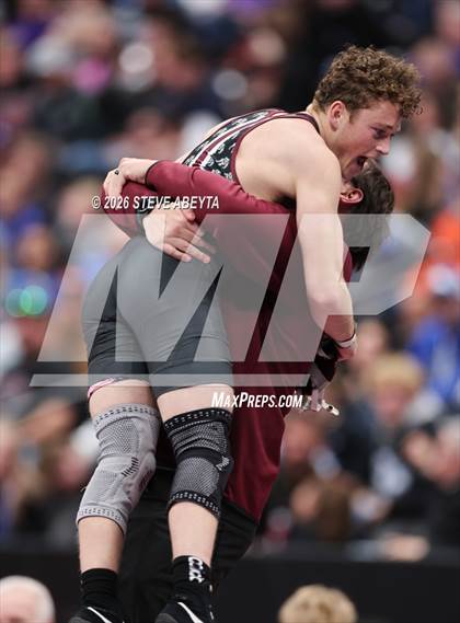 Thumbnail 1 in CHSAA 5A Final photogallery.