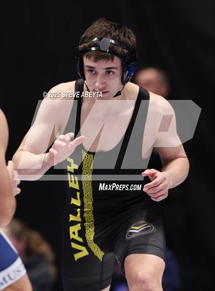 Thumbnail 2 in CHSAA 5A Final photogallery.