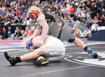 Thumbnail 1 in CHSAA 5A Final photogallery.