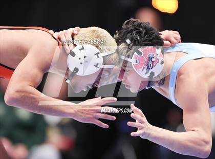 Thumbnail 2 in CHSAA 5A Final photogallery.