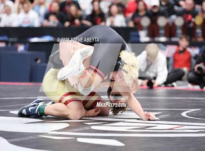 Thumbnail 1 in CHSAA 5A Final photogallery.