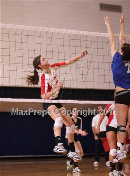 Thumbnail 1 in Cuba-Rushford vs Randolph (NYSPHSAA Class D Regional Semifinal) photogallery.