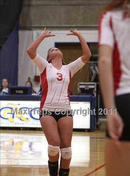 Thumbnail 1 in Cuba-Rushford vs Randolph (NYSPHSAA Class D Regional Semifinal) photogallery.