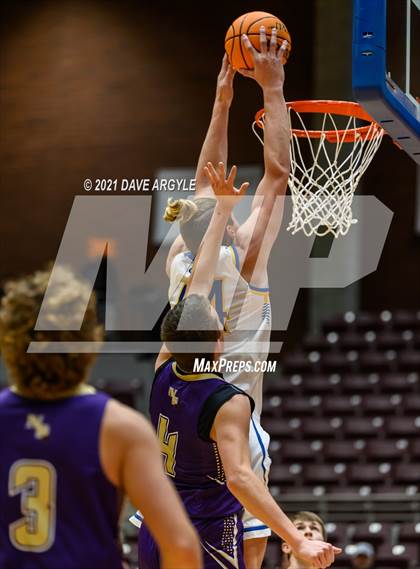 Thumbnail 3 in Parowan vs North Summit photogallery.