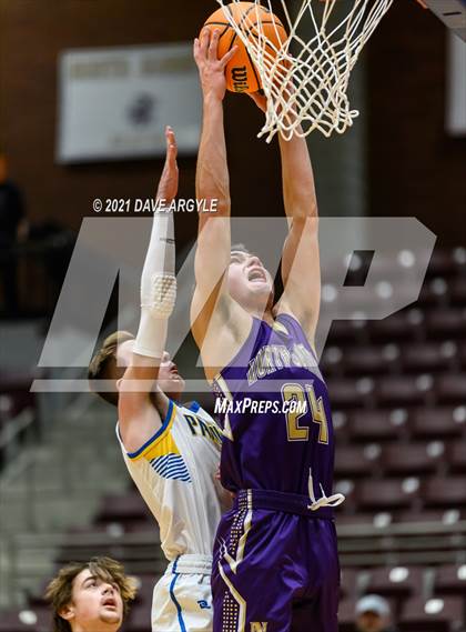 Thumbnail 2 in Parowan vs North Summit photogallery.