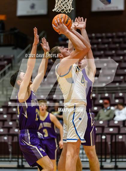 Thumbnail 3 in Parowan vs North Summit photogallery.