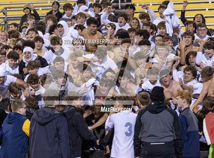 Thumbnail 3 in St. Ignatius vs. St. Charles (OHSAA Division I Final) photogallery.